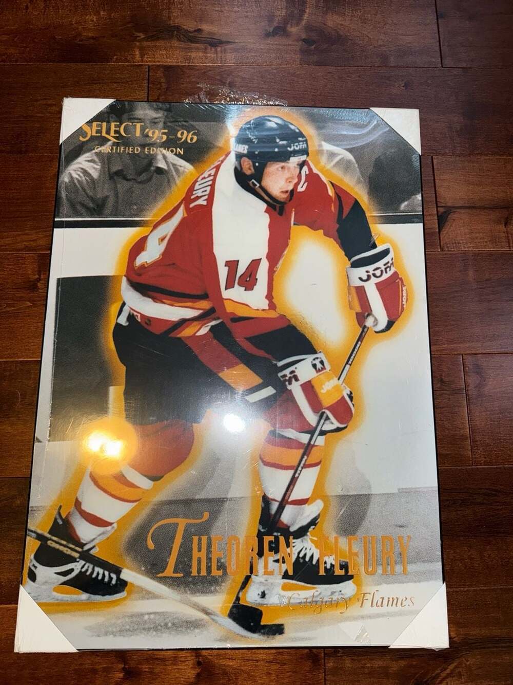 Select 1995-96 Theoren Fleury Calgary Flames Hockey Card Print Plaque